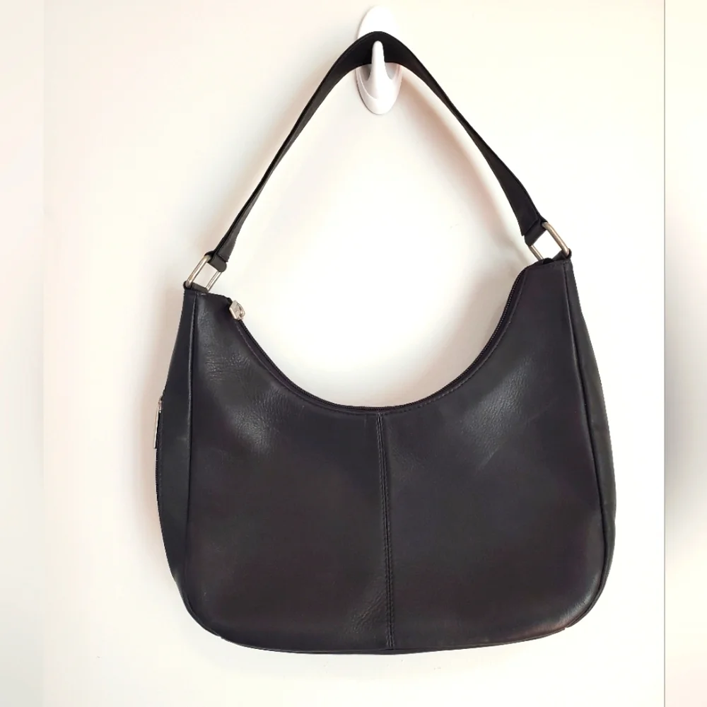 Le Donne Leather Side-Zip Shoulder Bag